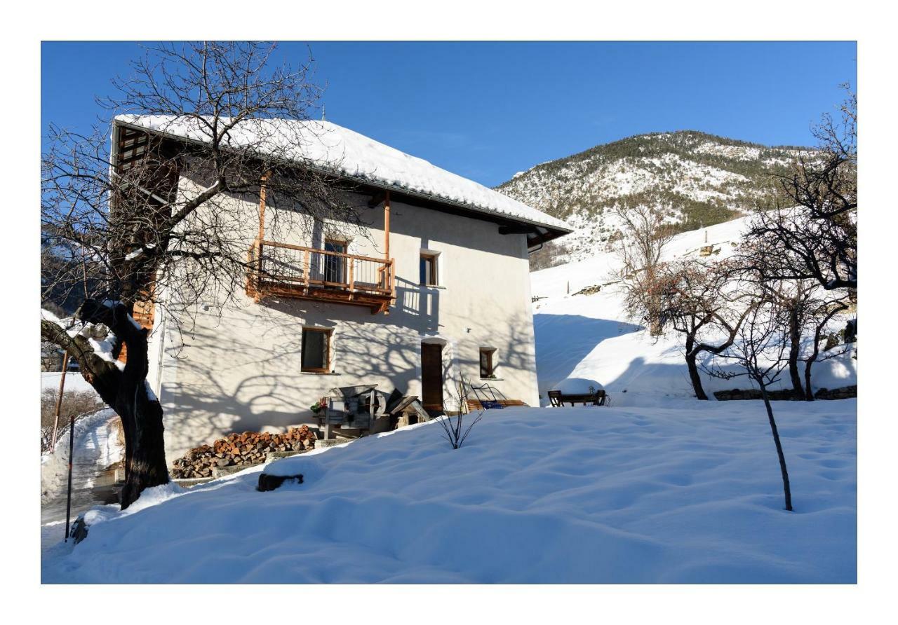 La Maison Abeil LʼArgentière-la-Bessée Екстериор снимка